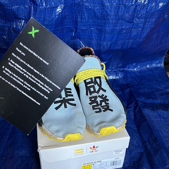 Adidas human race nmd lightly used - Picture 11 of 11